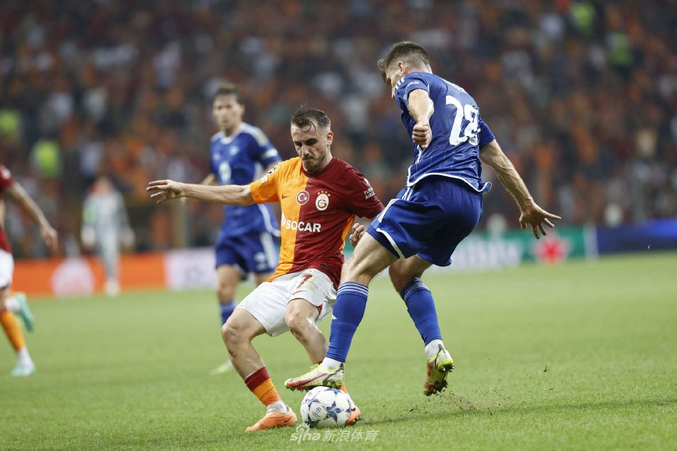 罗马有意多明戈斯  与博洛尼亚、球员团队接触