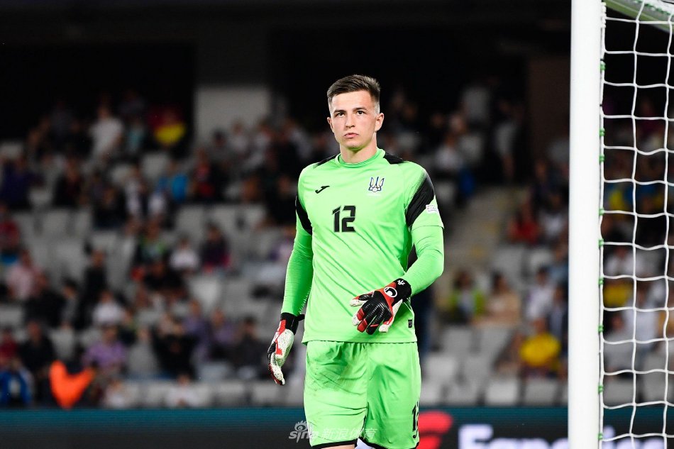 他的传中精 他的传中精