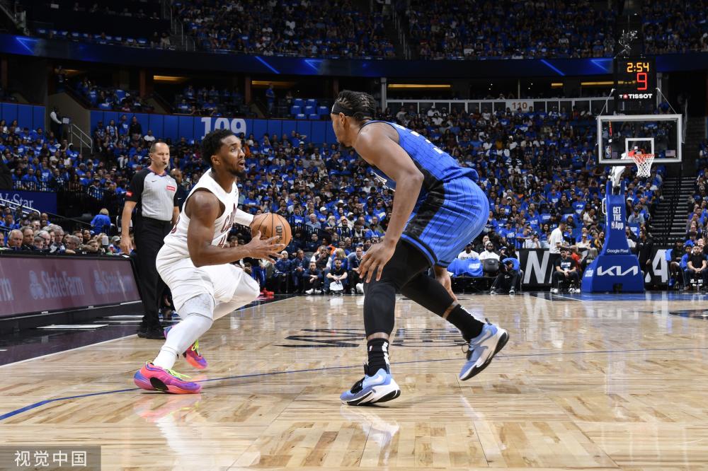 高校招生机 高校招生机